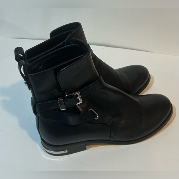 MICHAEL MICHAEL KORS
Arley Leather Ankle Boot Size 6.5 - Picture 8 of 10